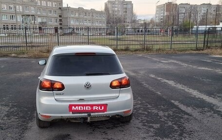 Volkswagen Golf VI, 2011 год, 700 000 рублей, 3 фотография