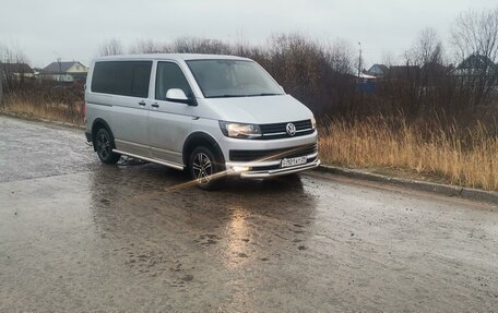 Volkswagen Caravelle T6 рестайлинг, 2015 год, 2 800 000 рублей, 14 фотография