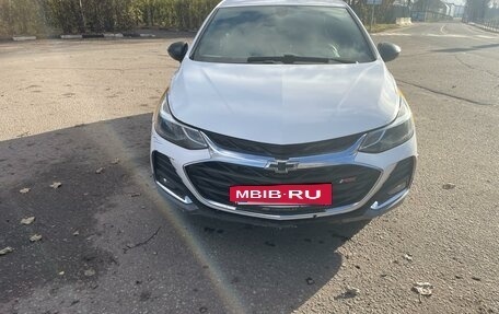 Chevrolet Cruze II, 2019 год, 1 800 000 рублей, 2 фотография