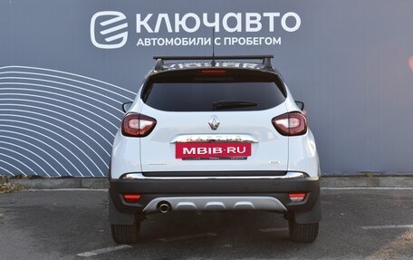 Renault Kaptur I рестайлинг, 2018 год, 1 850 000 рублей, 4 фотография