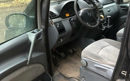 Mercedes-Benz Viano, 2004 год, 1 150 000 рублей, 8 фотография