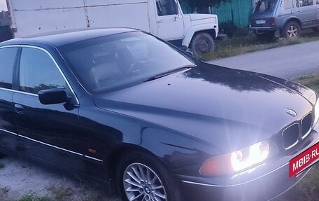 BMW 5 серия, 1998 год, 550 000 рублей, 11 фотография