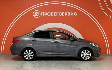 Hyundai Solaris II рестайлинг, 2013 год, 1 070 000 рублей, 4 фотография