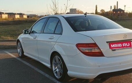 Mercedes-Benz C-Класс, 2010 год, 1 350 000 рублей, 5 фотография