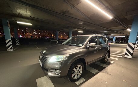 Toyota RAV4, 2010 год, 1 330 000 рублей, 2 фотография