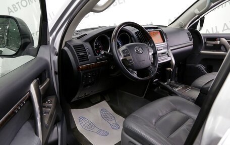 Toyota Land Cruiser 200, 2010 год, 2 749 000 рублей, 10 фотография