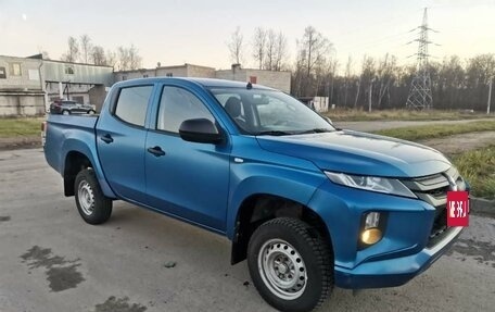 Mitsubishi L200 IV рестайлинг, 2019 год, 2 680 000 рублей, 9 фотография