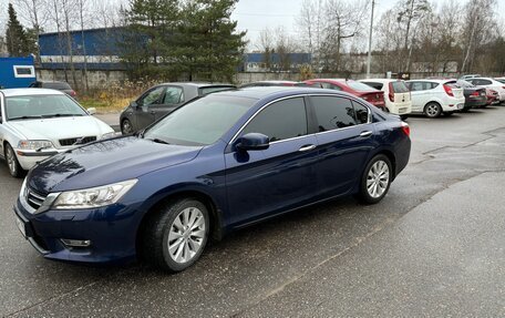 Honda Accord IX рестайлинг, 2013 год, 1 800 000 рублей, 2 фотография