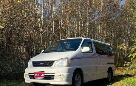 Toyota HiAce H100, 2001 год, 1 050 000 рублей, 1 фотография