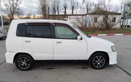 Nissan Cube II, 2000 год, 125 000 рублей, 3 фотография