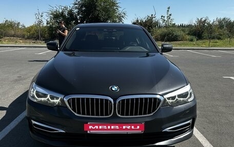 BMW 5 серия, 2019 год, 3 738 000 рублей, 8 фотография