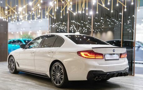 BMW 5 серия, 2019 год, 4 950 000 рублей, 3 фотография