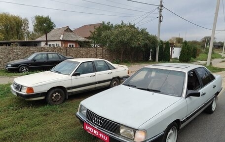 Audi 100, 1985 год, 249 000 рублей, 3 фотография