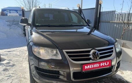 Volkswagen Touareg III, 2008 год, 1 099 000 рублей, 2 фотография