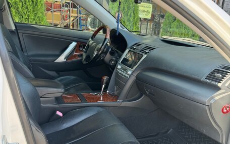 Toyota Camry, 2008 год, 1 500 000 рублей, 18 фотография