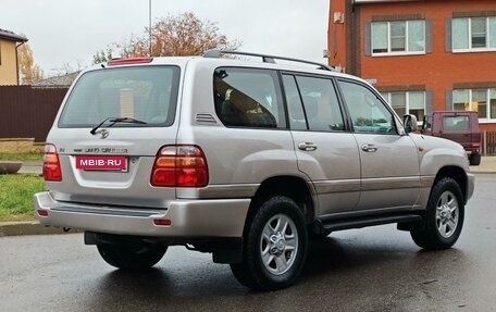 Toyota Land Cruiser 100 рестайлинг 2, 1999 год, 2 300 000 рублей, 5 фотография