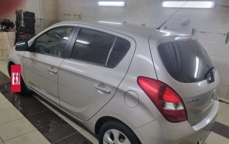 Hyundai i20 IB рестайлинг, 2010 год, 850 000 рублей, 2 фотография