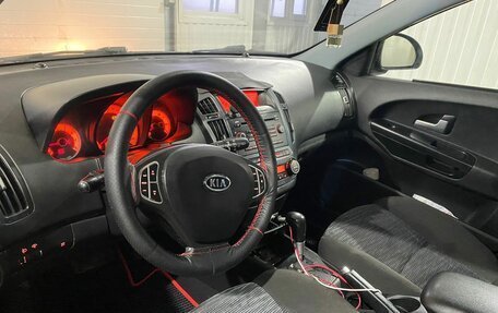 KIA cee'd I рестайлинг, 2009 год, 700 000 рублей, 3 фотография