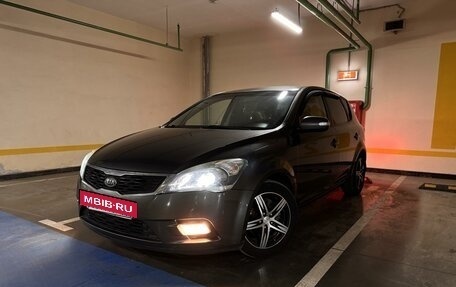 KIA cee'd I рестайлинг, 2010 год, 850 000 рублей, 3 фотография