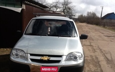 Chevrolet Niva I рестайлинг, 2011 год, 305 000 рублей, 1 фотография