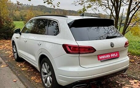 Volkswagen Touareg III, 2019 год, 8 200 000 рублей, 5 фотография