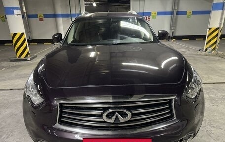 Infiniti FX II, 2013 год, 2 400 000 рублей, 11 фотография