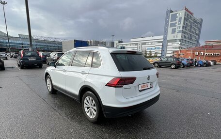 Volkswagen Tiguan II, 2017 год, 1 890 000 рублей, 2 фотография