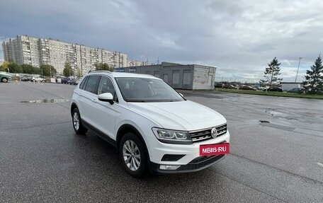 Volkswagen Tiguan II, 2017 год, 1 890 000 рублей, 6 фотография