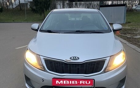 KIA Rio III рестайлинг, 2013 год, 760 000 рублей, 9 фотография