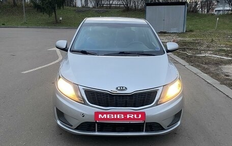 KIA Rio III рестайлинг, 2013 год, 760 000 рублей, 4 фотография