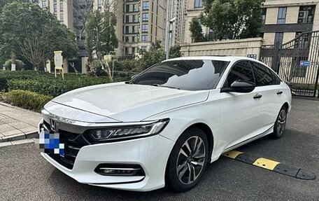 Honda Accord IX рестайлинг, 2020 год, 1 940 000 рублей, 3 фотография