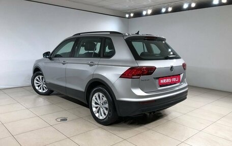 Volkswagen Tiguan II, 2020 год, 2 551 000 рублей, 3 фотография