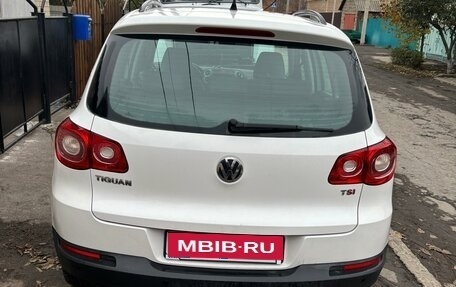 Volkswagen Tiguan I, 2009 год, 1 010 000 рублей, 1 фотография