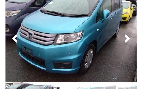 Honda Freed I, 2010 год, 900 000 рублей, 7 фотография