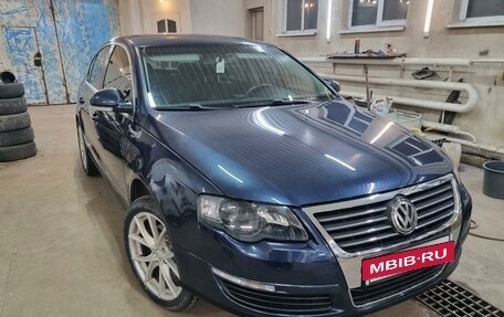 Volkswagen Passat B6, 2007 год, 799 000 рублей, 2 фотография