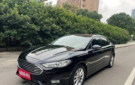 Ford Mondeo V, 2021 год, 1 635 000 рублей, 1 фотография