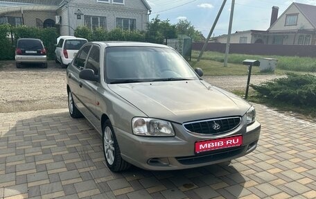 Hyundai Accent II, 2011 год, 610 000 рублей, 1 фотография