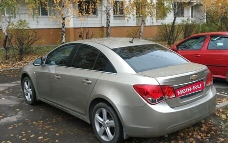 Chevrolet Cruze II, 2011 год, 875 000 рублей, 4 фотография