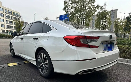 Honda Accord IX рестайлинг, 2020 год, 1 950 000 рублей, 4 фотография