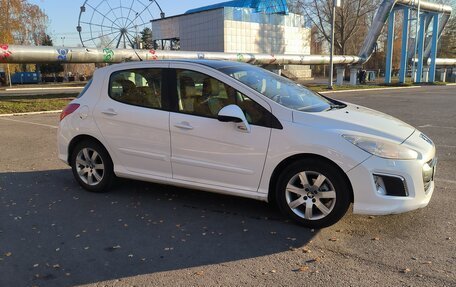 Peugeot 308 II, 2012 год, 550 000 рублей, 4 фотография