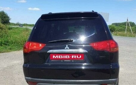 Mitsubishi Pajero Sport II рестайлинг, 2010 год, 1 800 000 рублей, 4 фотография