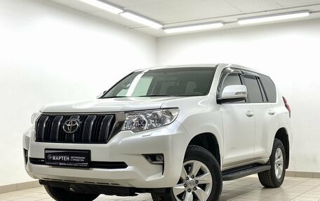 Toyota Land Cruiser Prado 150 рестайлинг 2, 2021 год, 6 950 000 рублей, 7 фотография