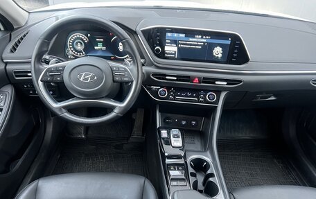 Hyundai Sonata VIII, 2020 год, 3 200 000 рублей, 12 фотография