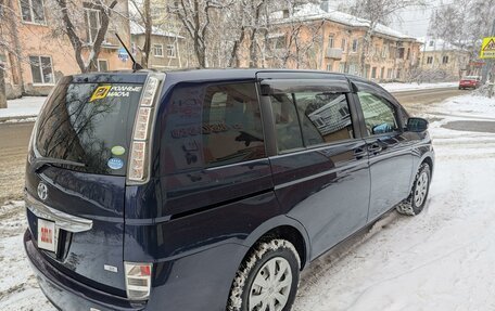 Toyota ISis I, 2011 год, 1 320 000 рублей, 6 фотография