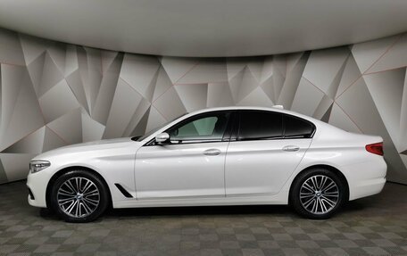 BMW 5 серия, 2017 год, 3 697 000 рублей, 4 фотография