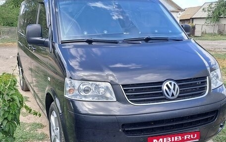 Volkswagen Transporter T5 рестайлинг, 2004 год, 1 500 000 рублей, 2 фотография