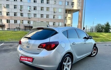 Opel Astra J, 2010 год, 500 000 рублей, 3 фотография