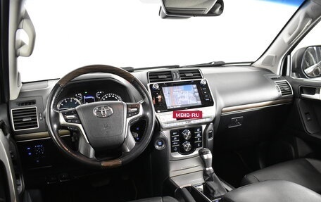 Toyota Land Cruiser Prado 150 рестайлинг 2, 2019 год, 6 395 000 рублей, 27 фотография