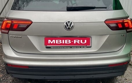 Volkswagen Tiguan II, 2017 год, 2 280 000 рублей, 5 фотография