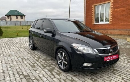 KIA cee'd I рестайлинг, 2010 год, 1 000 000 рублей, 7 фотография